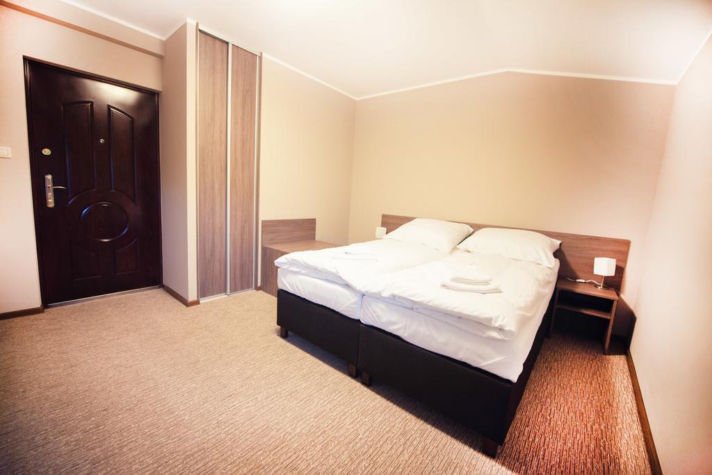 Hotel Makara Kattowitz Zimmer foto